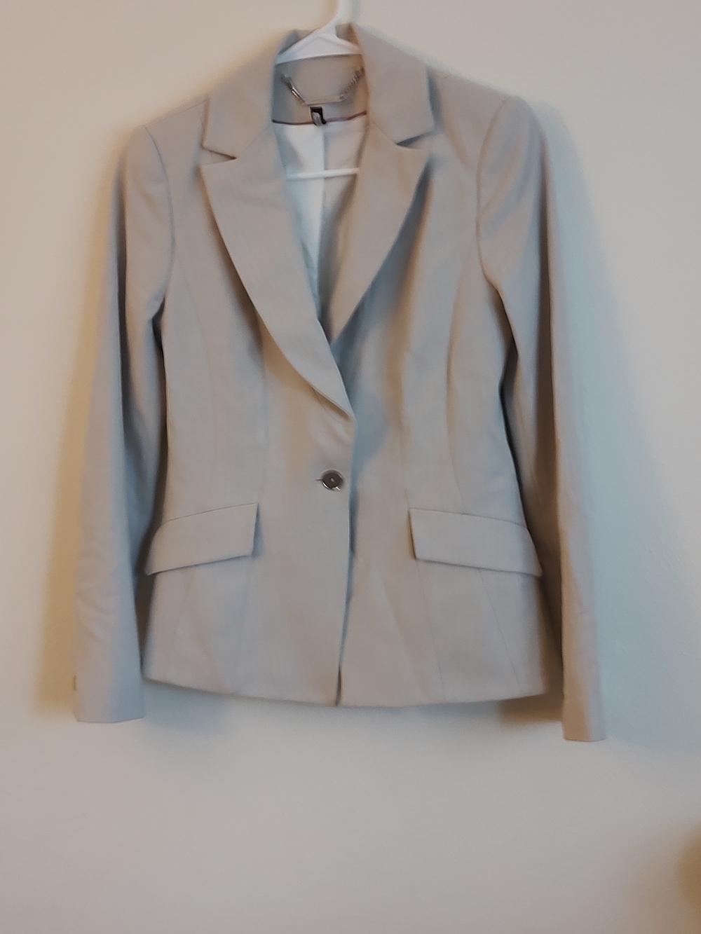 White House Black Market Tailored One-Button Blazer - Grey / Size 00